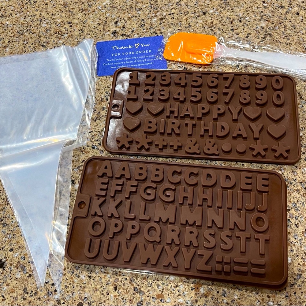 NIB Set of Food Grade Silicone Shape Molds with Spatula & Chocolate Squeeze Bags